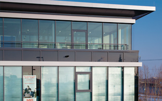 SmartSHIELD – 5 mm 91,4 cm x 15 m reflektierende Schaumstoffkern-Isolierrolle, Kälte- und Hitzeschild, Strahlungsbarriere, Wärmedämmung – technische Folie/weiße Folie SmartSHIELD – 5 mm 91,4 cm x 15 m reflektierende Schaumstoffkern-Isolierrolle, Kälte- und Hitzeschild, Strahlungsbarriere, Wärmedämmung – technische Folie/weiße Folie